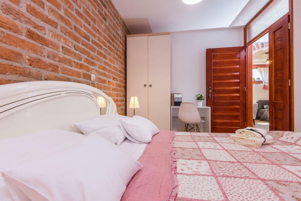 Apartments Rensi 자다르 외부 사진
